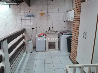 Sobrado com 4 Quartos à venda, 239m² no Parque São Vicente, Mauá