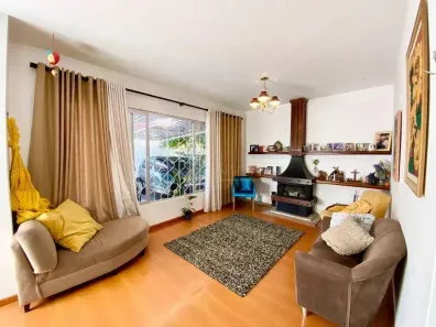 Casa com 5 Quartos à venda, 339m² no Canto, Florianópolis