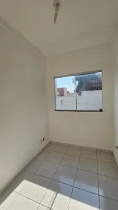 Apartamento com 3 Quartos para alugar, 370m² no Jardins Madri, Goiânia