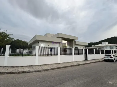 Casa com 3 Quartos à venda, 274m² no Pedra Branca, Palhoça