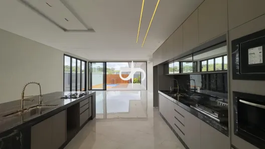 Casa com 4 Quartos para alugar, 250m² no Residencial Anaville, Anápolis