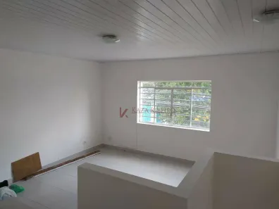 Casa com 2 Quartos para alugar, 70m² no Vila Romana, São Paulo