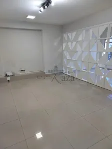 Sala Comercial à venda, 42m² no Centro, São José dos Campos