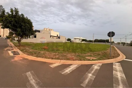 Lote/Terreno à venda, 301m² no Estância Hípica, Nova Odessa