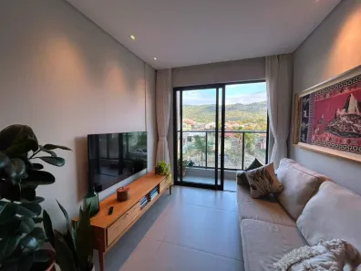 Apartamento com 2 Quartos para alugar, 69m² no Monte Verde, Florianópolis