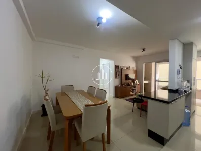 Apartamento com 2 Quartos à venda, 75m² no Barreiros, São José