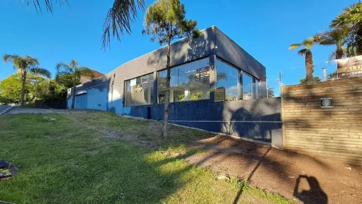 Sala Comercial para alugar, 400m² no São Pelegrino, Caxias do Sul