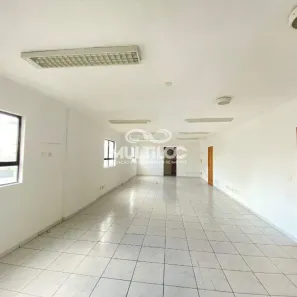 Sala Comercial para alugar, 125m² no Vila Mathias, Santos