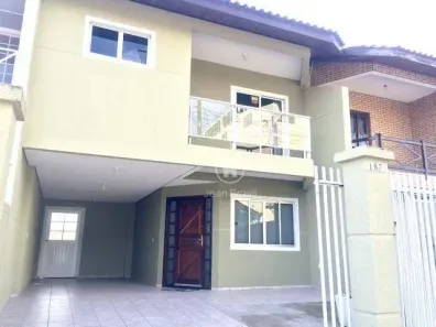 Sobrado com 3 Quartos à venda, 209m² no Pineville, Pinhais