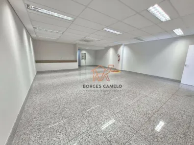 Ponto Comercial para alugar, 120m² no Santa Efigênia, Belo Horizonte