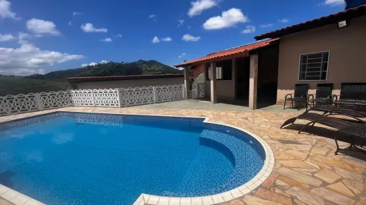 Fazenda/Sítio com 3 Quartos à venda, 1300m² no Itapeva, Itapeva