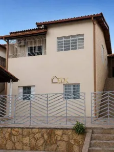 Sobrado com 3 Quartos à venda, 183m² no Vila Aprazível, Jacareí