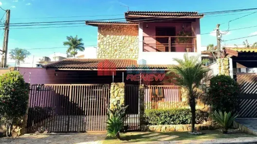Casa com 3 Quartos à venda, 285m² no Castelo, Valinhos