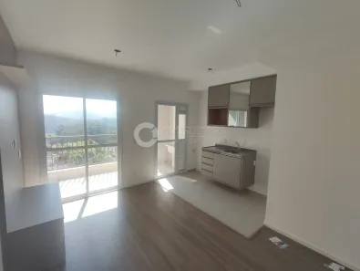 Apartamento com 2 Quartos para alugar, 52m² no Jardim Tupanci, Barueri