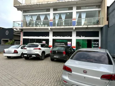 Sala Comercial para alugar, 280m² no Espinheiros, Joinville