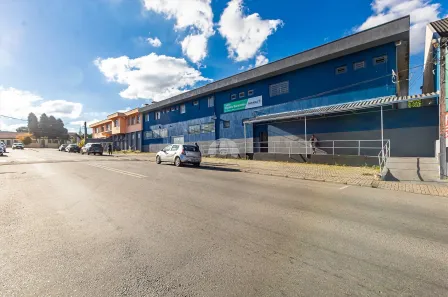 Galpão/Depósito/Armazém com 6 Quartos à venda, 2000m² no Rio Verde, Colombo