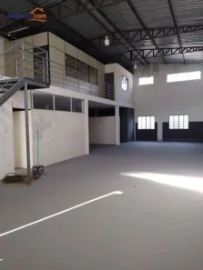 Galpão/Depósito/Armazém para alugar, 300m² no Chácaras Reunidas, São José dos Campos