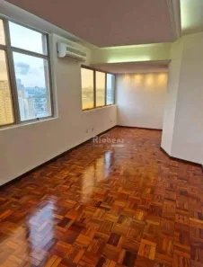 Sala Comercial à venda, 100m² no Centro, São José do Rio Preto
