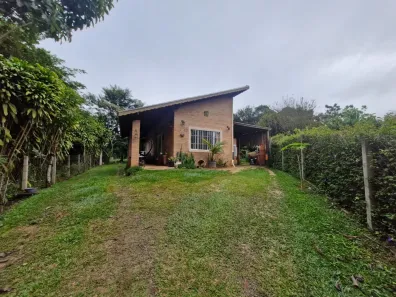 Casa de Condomínio com 5 Quartos à venda, 400m² no Chácara de Recreio Jardim Alvorada, Botucatu