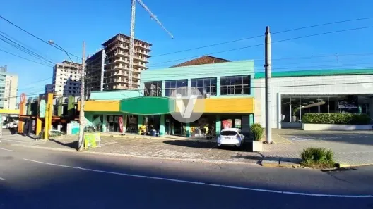 Galpão/Depósito/Armazém com 2 Quartos à venda, 705m² no Nossa Senhora Medianeira, Santa Maria