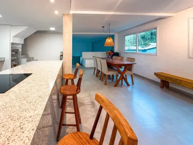 Sobrado com 3 Quartos à venda, 220m² no , Paraty