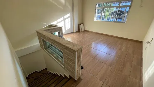 Casa com 2 Quartos à venda, 70m² no Areia Branca, Santos