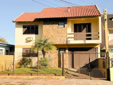 Sobrado com 3 Quartos à venda, 216m² no Harmonia, Canoas