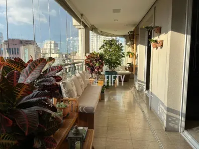 Apartamento com 3 Quartos para alugar, 238m² no Brooklin Paulista, São Paulo