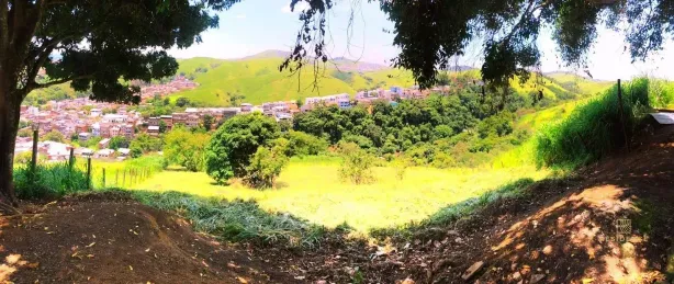 Lote/Terreno à venda, 10m² no Jardim Amália, Volta Redonda