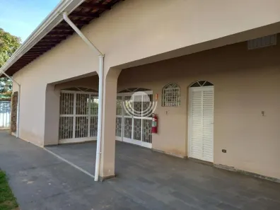 Casa com 3 Quartos à venda, 291m² no Parque Rural Fazenda Santa Cândida, Campinas