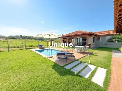 Casa com 5 Quartos para alugar, 233m² no , Armação dos Búzios
