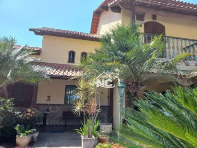 Casa com 3 Quartos à venda, 386m² no Piratininga, Niterói