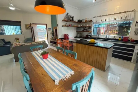 Casa com 3 Quartos à venda, 193m² no Indaiá, Caraguatatuba