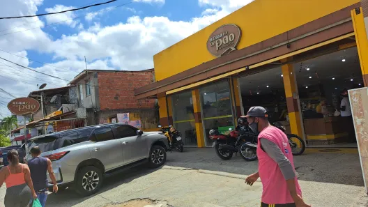 Ponto Comercial à venda, 300m² no Lobato, Salvador