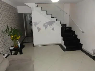 Sobrado com 3 Quartos à venda, 180m² no Vila Irmãos Arnoni, São Paulo