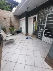 Casa com 3 Quartos à venda, 166m² no Parque São Domingos, São Paulo