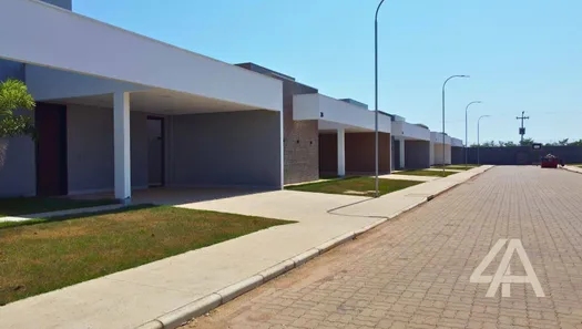 Casa de Condomínio com 3 Quartos à venda, 184m² no Lagoa, Porto Velho