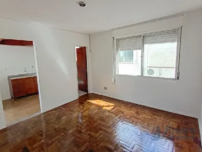 Apartamento com 1 Quarto para alugar, 29m² no Praia de Belas, Porto Alegre
