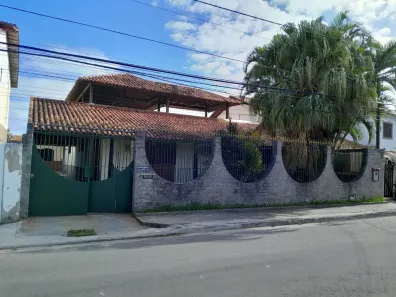 Casa com 3 Quartos à venda, 10m² no Serra Grande, Niterói