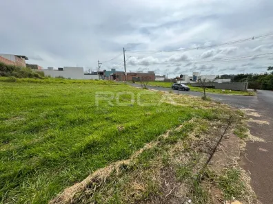 Lote/Terreno à venda, 679m² no Jardim Santa Júlia, São Carlos