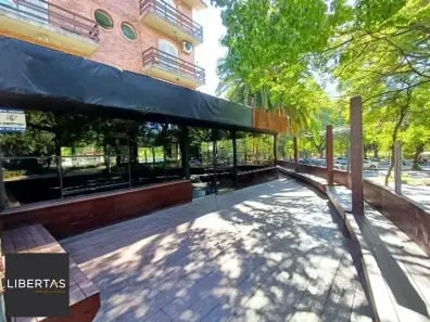 Ponto Comercial com 2 Quartos à venda, 75m² no Rio Branco, Porto Alegre