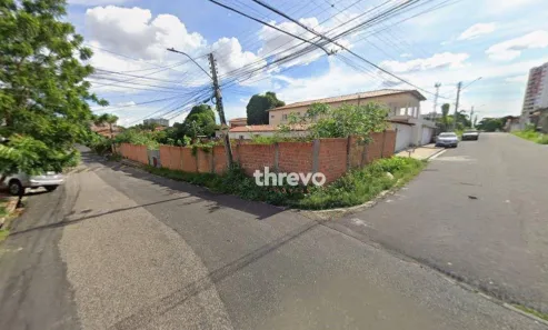 Lote/Terreno à venda, 300m² no Cristo Rei, Teresina