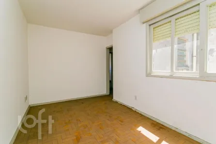 Apartamento com 2 Quartos à venda, 66m² no Passo da Areia, Porto Alegre