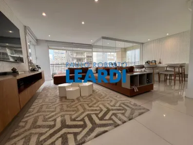 Apartamento com 3 Quartos à venda, 200m² no Santa Cecília, São Paulo
