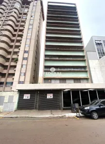 Apartamento com 4 Quartos para alugar, 243m² no Setor Central, Goiânia