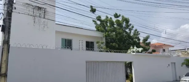 Casa com 7 Quartos à venda, 747m² no Engenheiro Luciano Cavalcante, Fortaleza