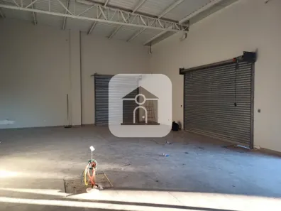 Ponto Comercial para alugar, 94m² no Granada, Uberlândia