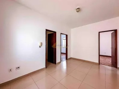 Apartamento com 3 Quartos para alugar, 85m² no Centro, Divinópolis