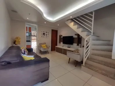 Casa com 2 Quartos à venda, 110m² no Serrano, Belo Horizonte