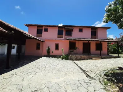Casa com 4 Quartos para alugar, 260m² no São Jorge, Maceió